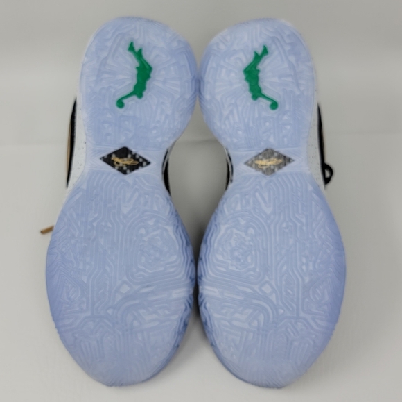 Nike LeBron 20 Black Metallic Gold White Basketball DJ5423-003 Mens Size 6 New - Picture 7 of 12